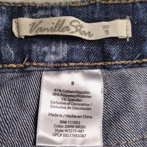 Vanilla Star DenimShorts - Picture 6 of 8